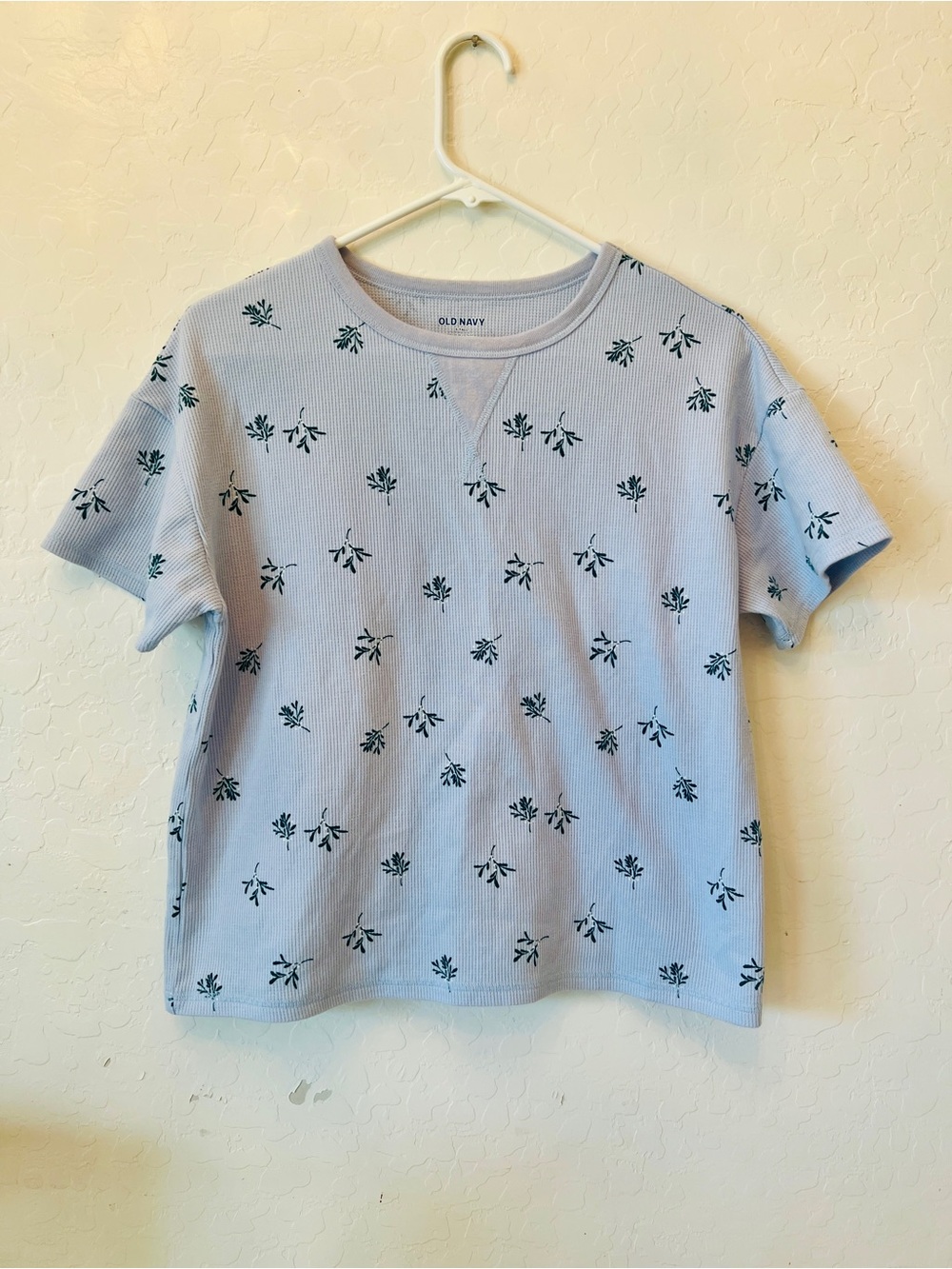 Old Navy Light dusty Blue Ribbed Floral short sleeve Top - S Tall